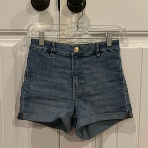 NWOT H&M high waisted jean shorts